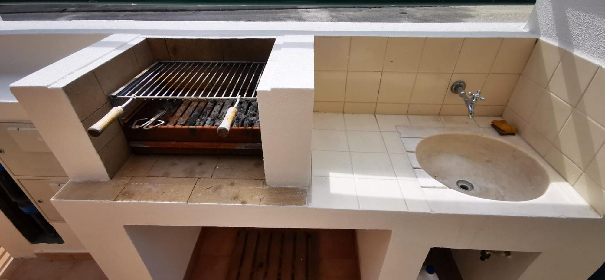 Quarto Duplo Com Kitchenette, Wc E Patio Privativo Corroios Εξωτερικό φωτογραφία